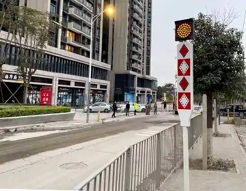 ̫���ܾ�ʾ����Ӧ�ü�ֵ���Ʒ�ص�